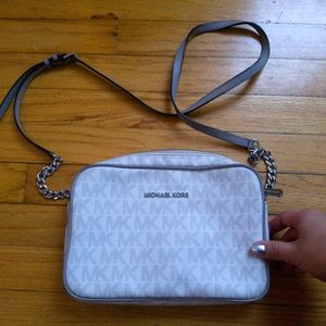 MK Michael Kors jet set white crossbody
